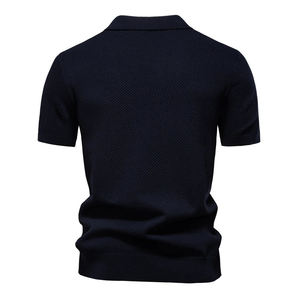 Kortärmad textured polo shirt med öppen knappslå krage