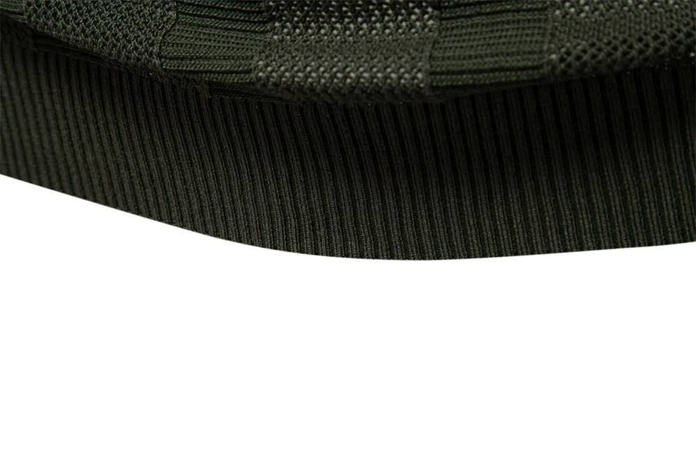 Enfärgad stickad mesh polo shirt